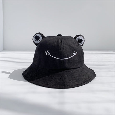 FROG BUCKET HAT